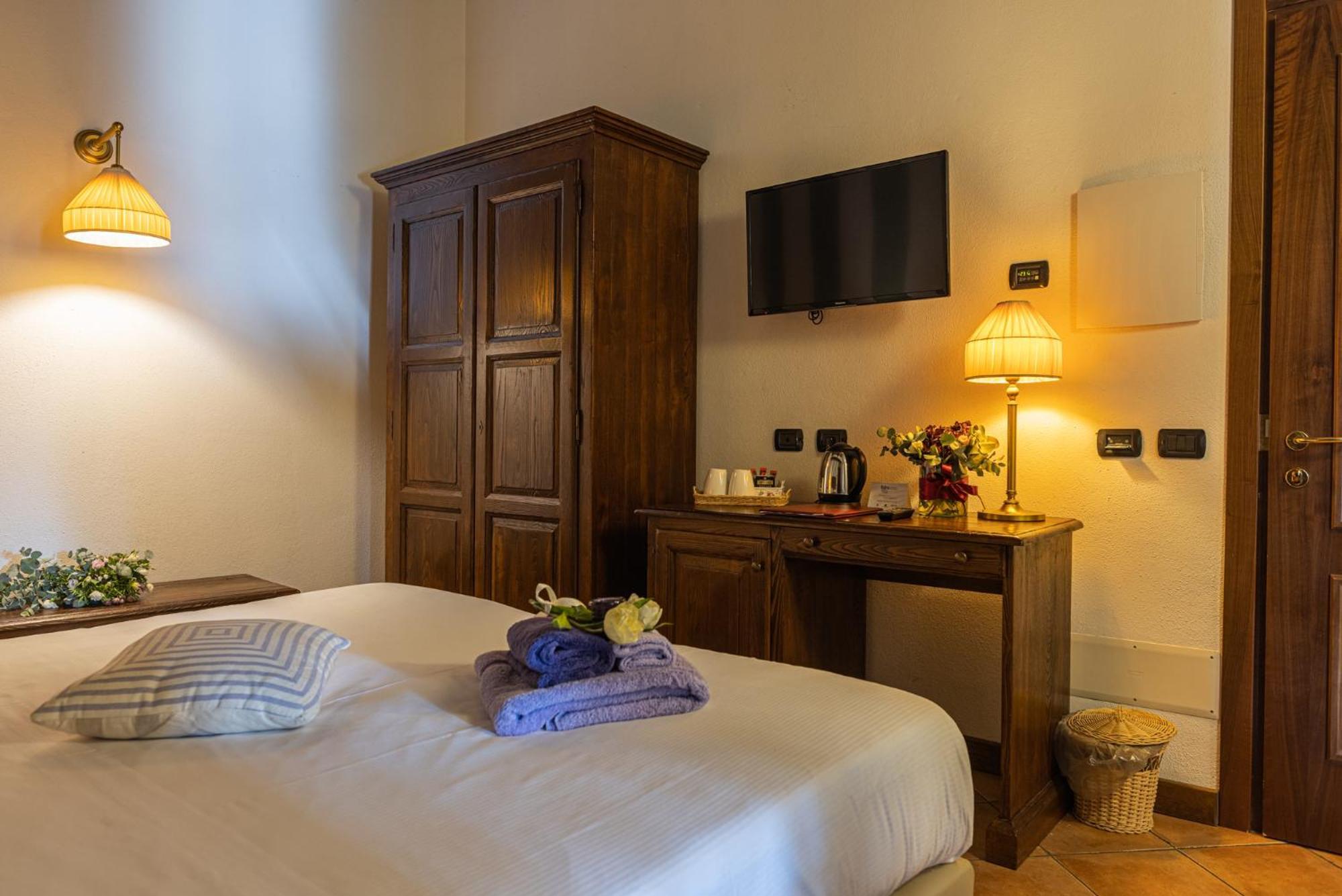 Al Castello Resort 斯尔文戈 外观 照片